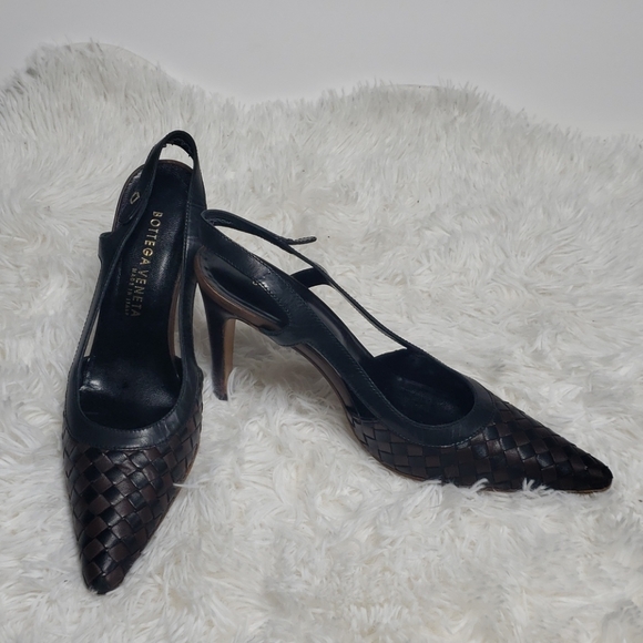 BOTTEGA VENETA BLACK LEATHER PLATFORM CAGE HEELS. - Picture 2 of 7